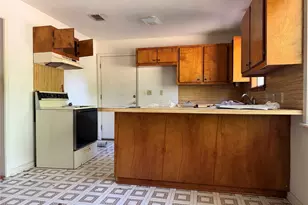 336 Butler St, Rusk, TX 75785 - Photo 13