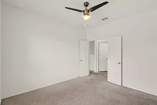 2007 Chittam Dr, Euless, TX 76039 - Photo 17