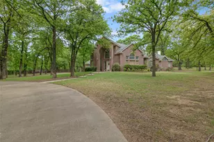 982 Stonecrest Rd, Argyle, TX 76226 - Photo 3