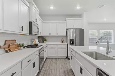 10640 Tonkala Drive, Fort Worth, TX 76179 - Photo 3