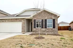 1308 Fleckman Dr, Fort Worth, TX 76052 - Photo 3