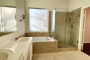 4441 Caledonia Creek Ln, Plano, TX 75024 - Photo 9