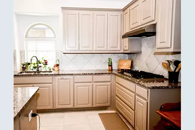 4305 Curlew Lane, Garland, TX 75043 - Photo 11