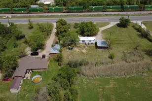 2609 S 1st St W, Clyde, TX 79510 - Photo 5
