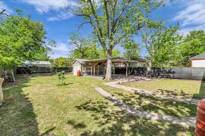820 N 34th Street, Waco, TX 76710 - Photo 21