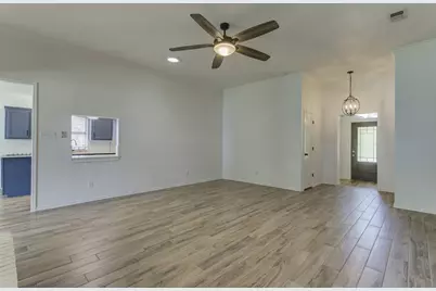 6921 Weatherwood Road, Fort Worth, TX 76133 - Photo 13