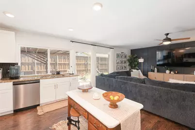 5621 Tucker Street, The Colony, TX 75056 - Photo 11