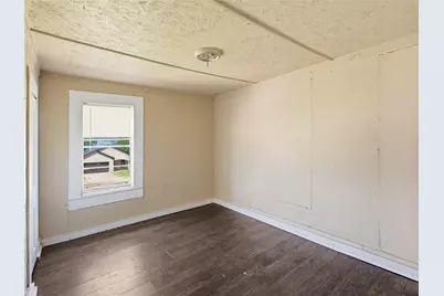 1821 Johnson Street, Greenville, TX 75401 - Photo 11