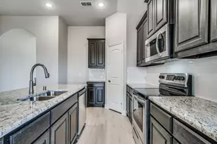 512 Redbud Dr, Royse City, TX 75189 - Photo 11