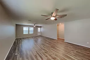 340 Navidad Trail, Fort Worth, TX 76052 - Photo 5