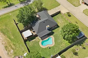 217 Seay Rd, Italy, TX 76651 - Photo 37