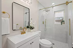 10528 Swallow Ln, Dallas, TX 75218 - Photo 15