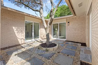 10528 Swallow Lane, Dallas, TX 75218 - Photo 19