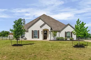 1515 Horseshoe Ct, Justin, TX 76247 - Photo 1