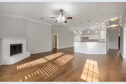 915 Hidden Oaks Drive, Burleson, TX 76028 - Photo 11
