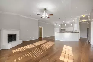 915 Hidden Oaks Dr, Burleson, TX 76028 - Photo 11