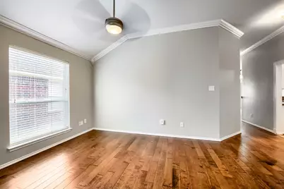 915 Hidden Oaks Drive, Burleson, TX 76028 - Photo 7