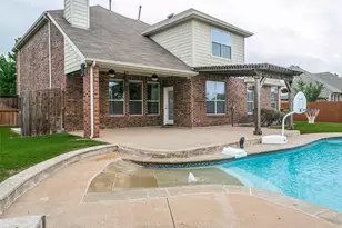 1121 Victory Bells Dr, Fort Worth, TX 76052 - Photo 33