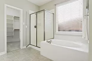 1121 Victory Bells Dr, Fort Worth, TX 76052 - Photo 23