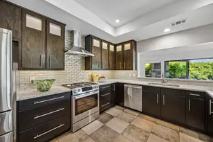 7001 Kingshollow Dr, Dallas, TX 75248 - Photo 9