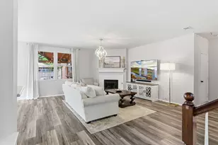 12471 Hawk Creek Dr, Frisco, TX 75033 - Photo 11