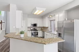 12471 Hawk Creek Dr, Frisco, TX 75033 - Photo 15