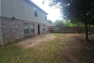 9100 Cranwell Ct, Fort Worth, TX 76134 - Photo 3