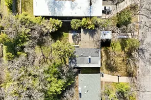 10208 Lake Gardens Dr, Dallas, TX 75218 - Photo 21