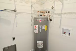 6908 Sunflower Cir N, Fort Worth, TX 76120 - Photo 19