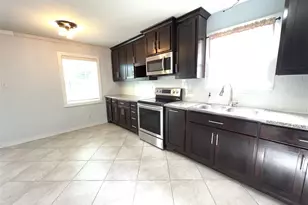 12120 Bishop Dr, Balch Springs, TX 75180 - Photo 15