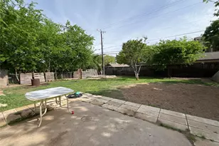 12120 Bishop Dr, Balch Springs, TX 75180 - Photo 7