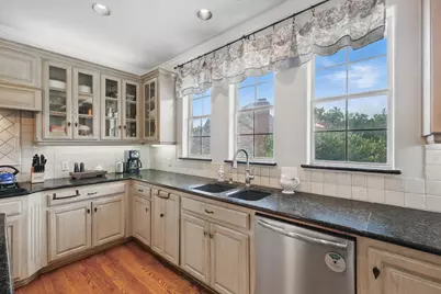 3525 Overton View Court, Fort Worth, TX 76109 - Photo 15