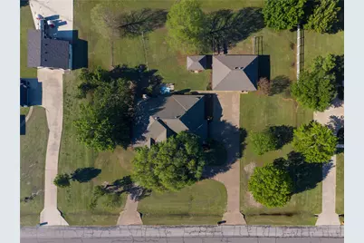 7247 Somerset Lane, Aubrey, TX 76227 - Photo 37