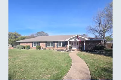 901 Hillandale Street, Mexia, TX 76667 - Photo 1