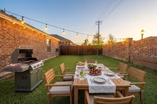 14033 Earlham St, Pilot Point, TX 76258 - Photo 7