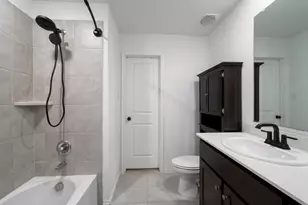 14033 Earlham St, Pilot Point, TX 76258 - Photo 17