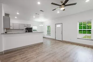 3516 Tomahawk Dr, Granbury, TX 76048 - Photo 7