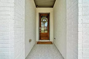 2201 Sandlin Dr, Fort Worth, TX 76008 - Photo 5