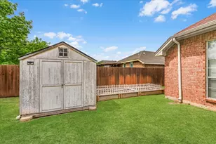 8704 Saranac Trail, Fort Worth, TX 76118 - Photo 21