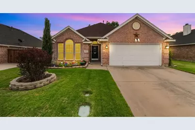 8704 Saranac Trail, Fort Worth, TX 76118 - Photo 1