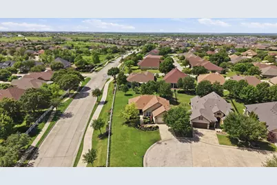12001 Lockhart Court, Denton, TX 76207 - Photo 33