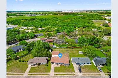 1308 Rose Avenue, Cleburne, TX 76033 - Photo 3