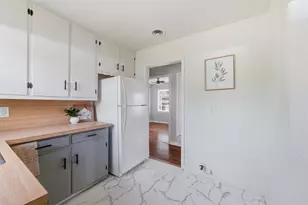 1308 Rose Ave, Cleburne, TX 76033 - Photo 7