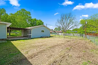 1308 Rose Avenue, Cleburne, TX 76033 - Photo 23