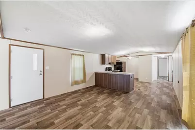 205 E Park Street, Frost, TX 76641 - Photo 7