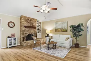 4809 Winesanker Way, Fort Worth, TX 76133 - Photo 3