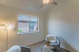 414 Lucky Landing Dr, Wilmer, TX 75172 - Photo 17