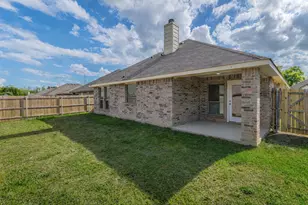 414 Lucky Landing Dr, Wilmer, TX 75172 - Photo 23
