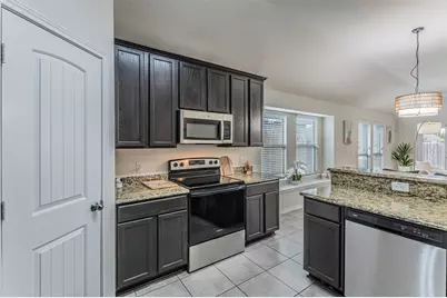 414 Lucky Landing Drive, Wilmer, TX 75172 - Photo 9