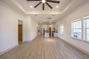 820 Glen Garden, Fort Worth, TX 76104 - Photo 5